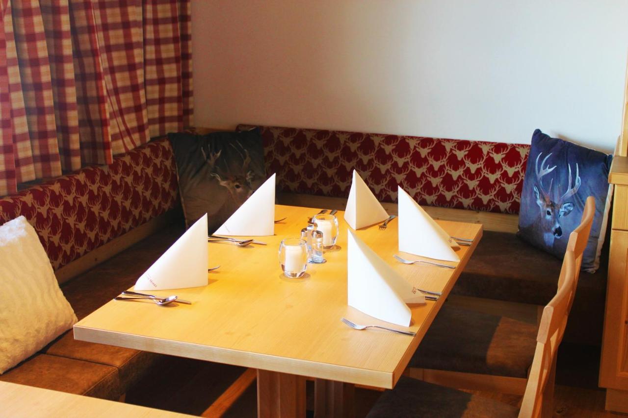 Alpenzeit Hotel Flachau Bagian luar foto